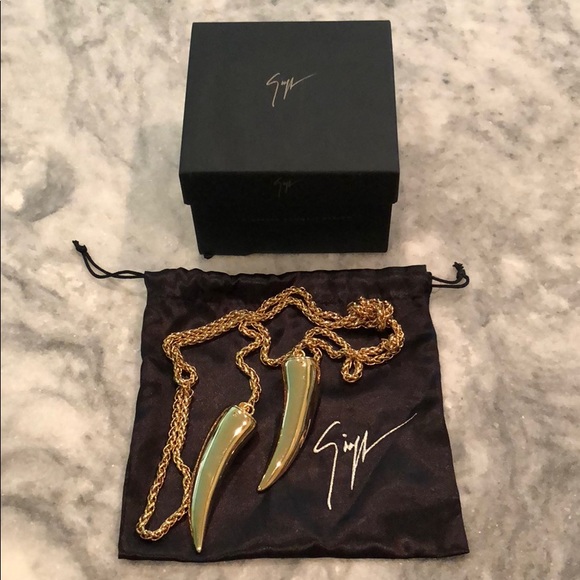 Giuseppe Zanotti Gold Horn Necklace - Picture 2 of 6